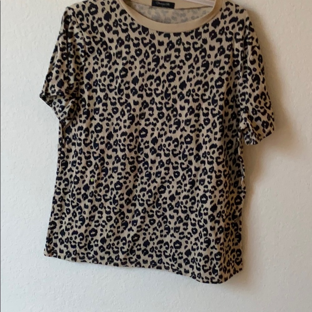 Full length cheetah print t shirt
